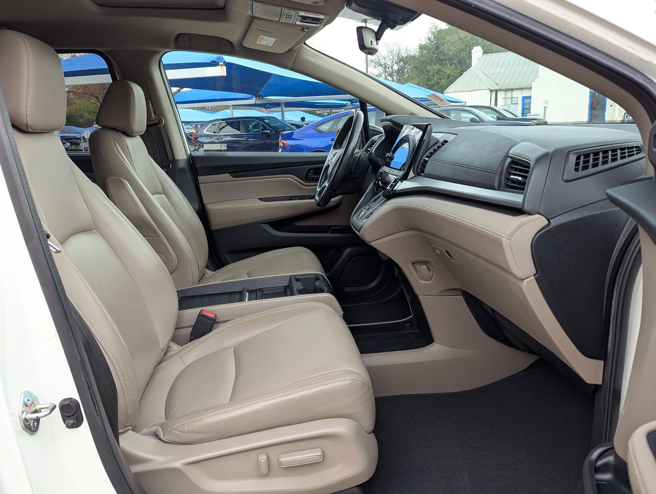 Used 2018 Honda Odyssey EX-L image 24