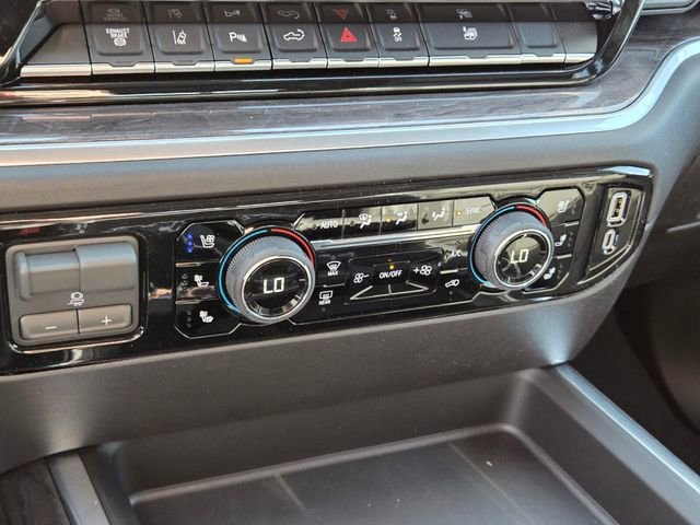 New 2026 Chevrolet Silverado 3500 LTZ w/ LTZ Premium Package AWD/4WD image 13