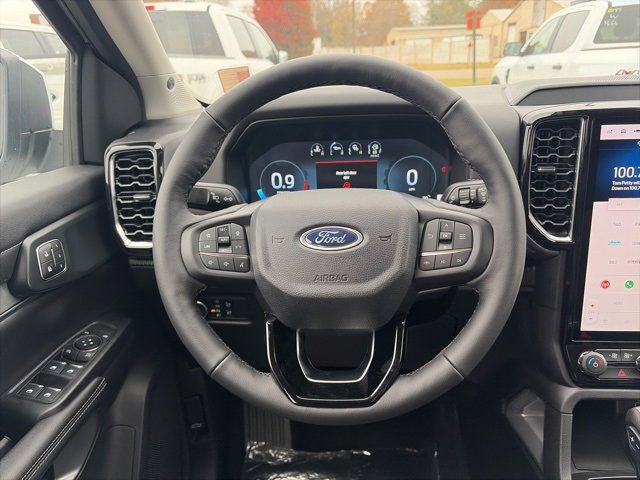 New 2025 Ford Ranger Lariat w/ Chrome Accent Package image 15