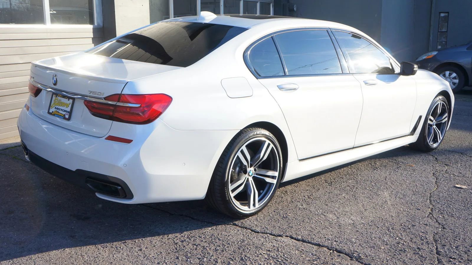 Used 2016 BMW 750i xDrive 750i xDrive Sedan 4D image 6