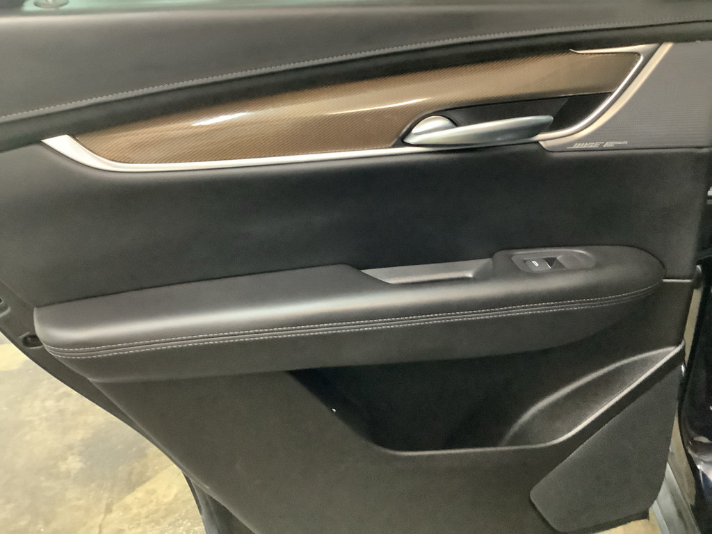 Used 2022 Cadillac XT5 Sportv w/ Platinum Package AWD/4WD image 23