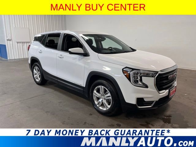 Used 2024 GMC Terrain SLE image 1