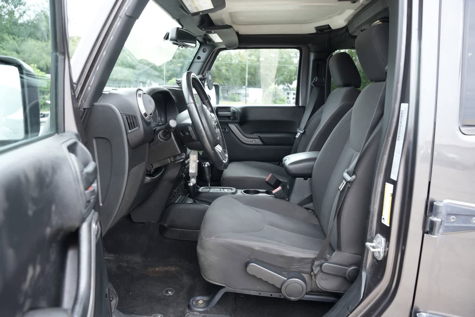 Used 2016 Jeep Wrangler Unlimited Sport w/ Quick Order Package 24S AWD/4WD image 16