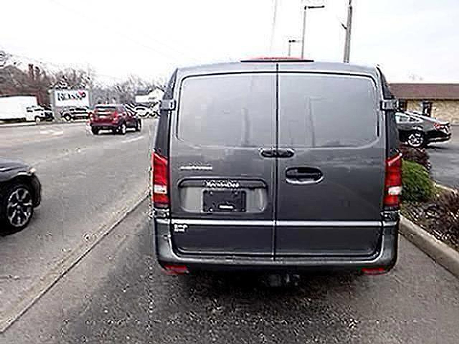 Used 2021 Mercedes-Benz Metris image 5