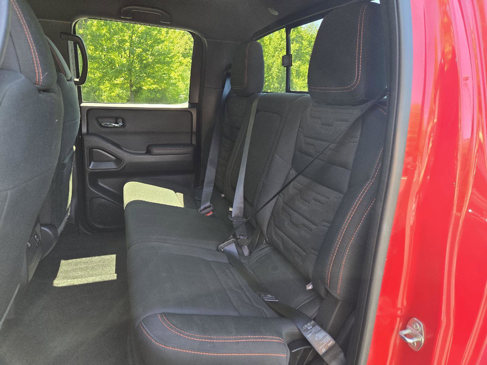 Used 2024 Nissan Frontier PRO-4X w/ Pro Convenience Package AWD/4WD image 25