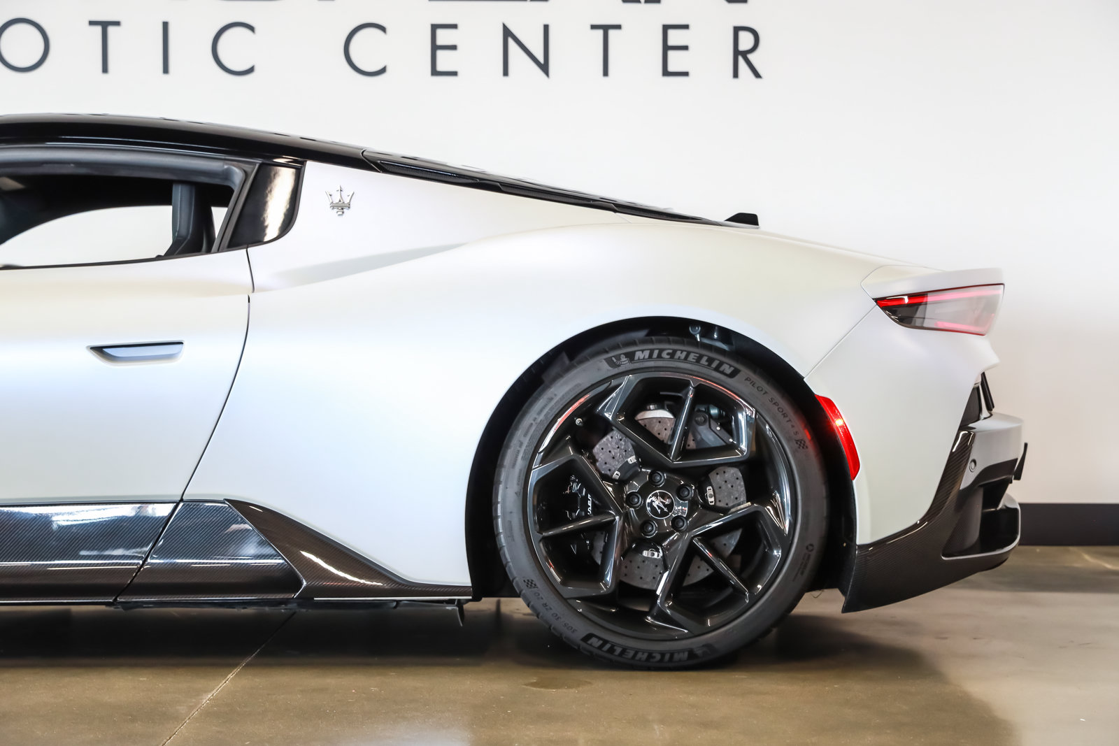 Used 2022 Maserati MC20 Coupe RWD image 22
