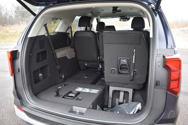 New 2026 Kia Carnival EX FWD image 19