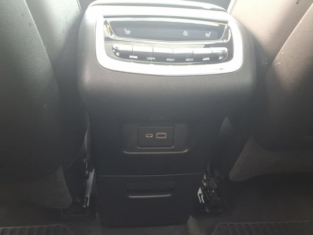 Used 2020 Cadillac XT6 Sport AWD/4WD image 7