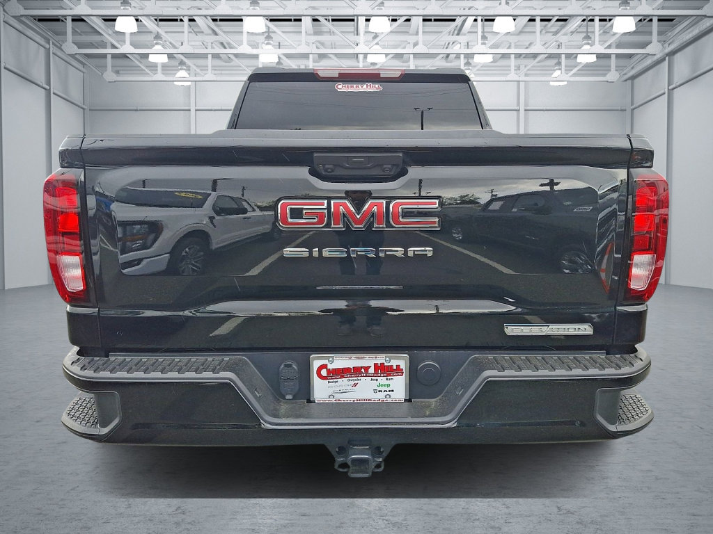 Used 2025 GMC Sierra 1500 Elevation AWD/4WD image 4