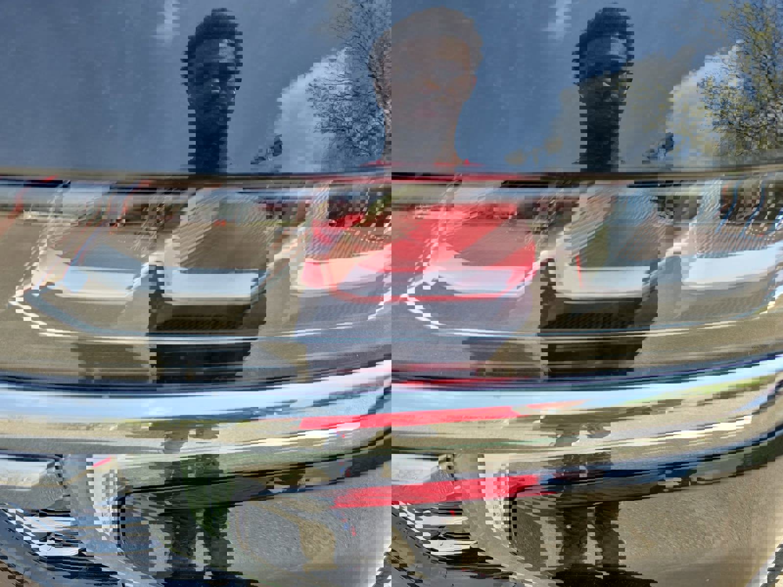 Used 2022 Chevrolet Suburban LT w/ Luxury Package image 29