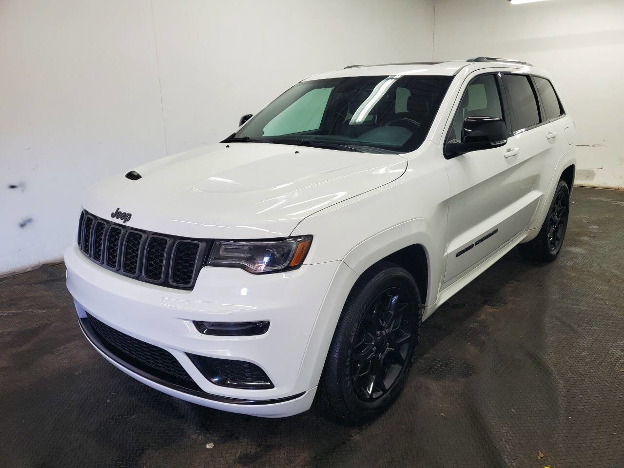 Used 2021 Jeep Grand Cherokee Limited X image 1