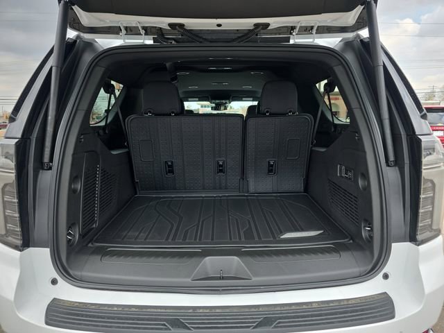 New 2026 Chevrolet Suburban LT w/ Comfort Package image 14