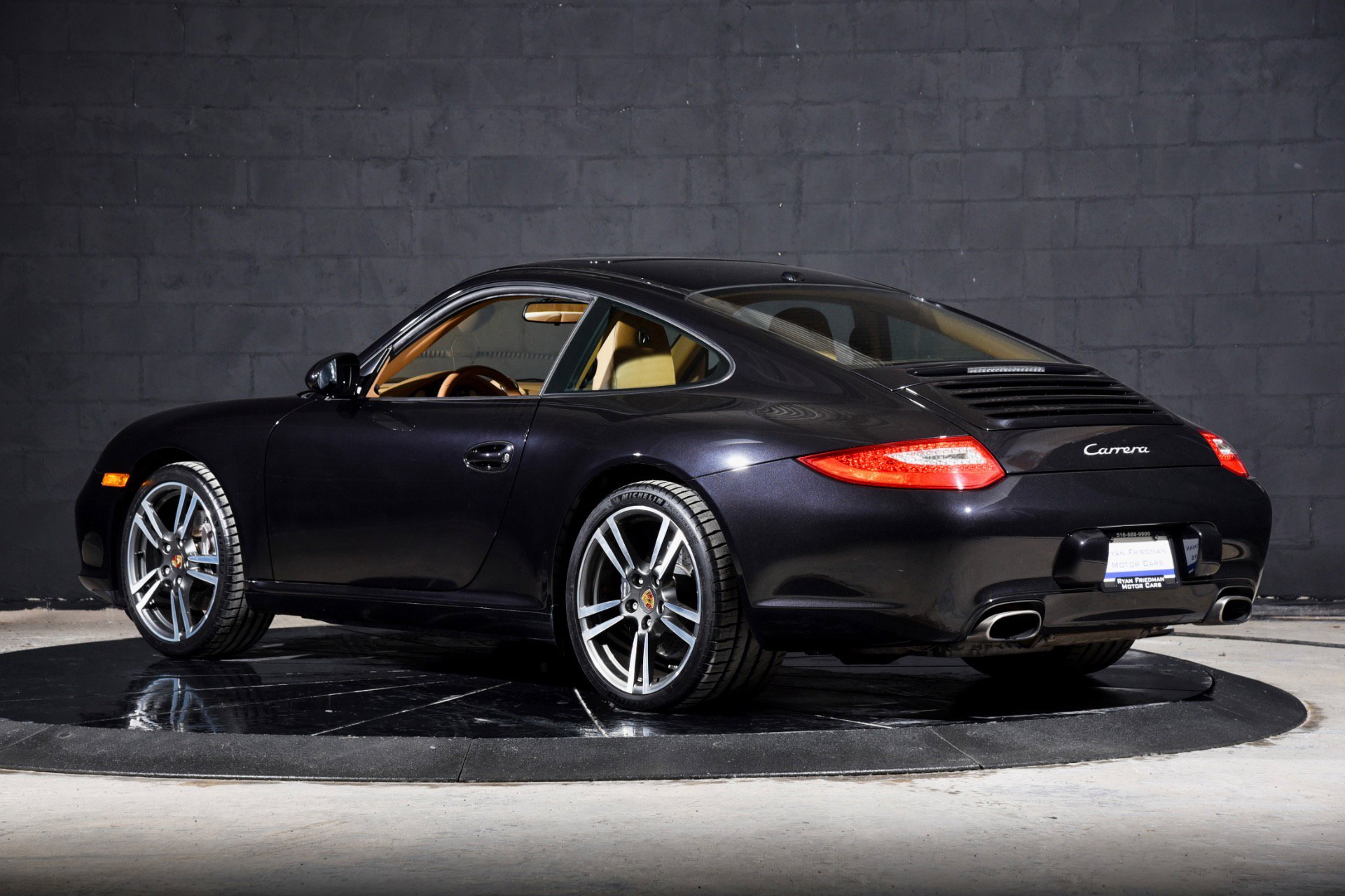 Used 2010 Porsche 911 Carrera image 3