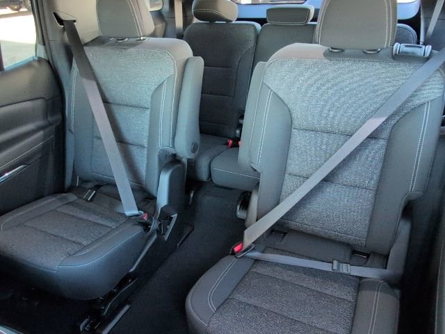 New 2026 Chevrolet Traverse LT w/ Driver Confidence Package image 8