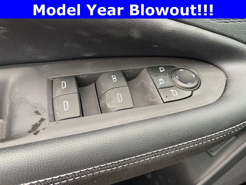 New 2024 Chevrolet Blazer EV LT image 10