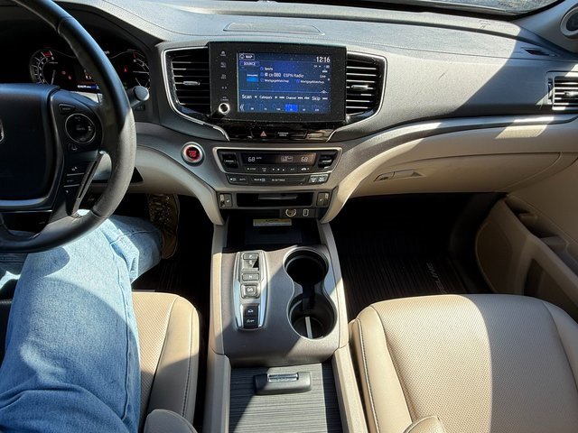 Used 2023 Honda Ridgeline RTL-E image 11