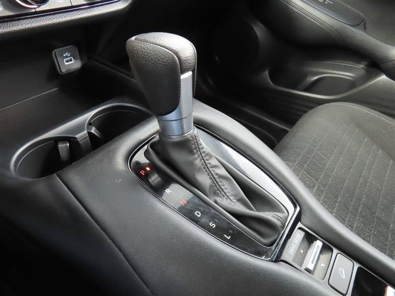 Used 2023 Honda HR-V LX image 25