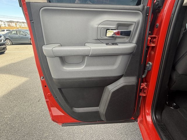 Used 2019 RAM 1500 Classic Warlock AWD/4WD image 13