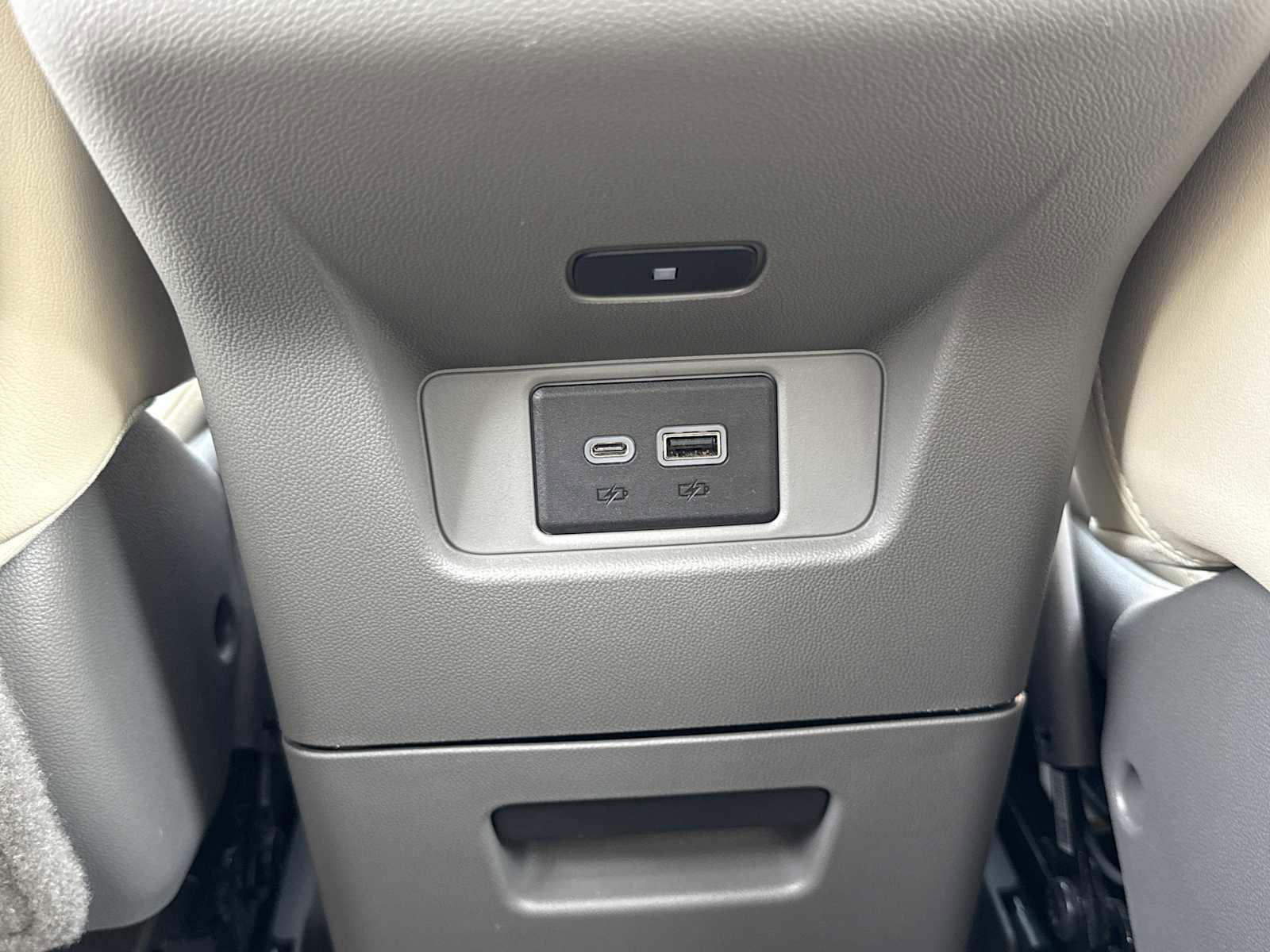 Used 2020 Cadillac XT6 Premium Luxury FWD image 21