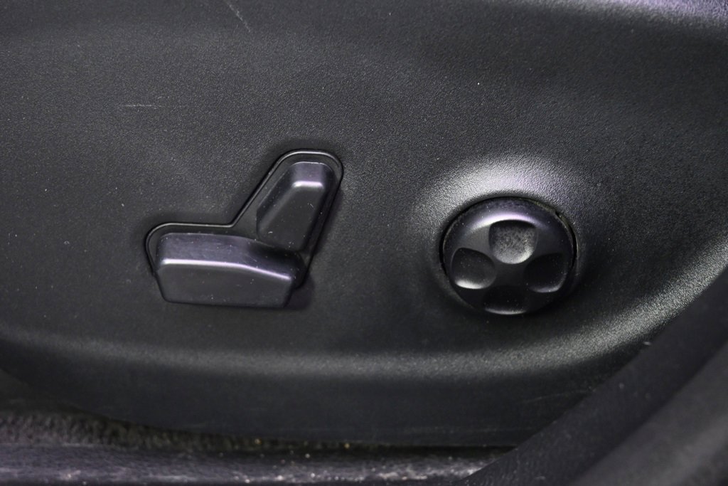 Used 2017 Jeep Cherokee Latitude w/ Safety/Convenience Group image 14