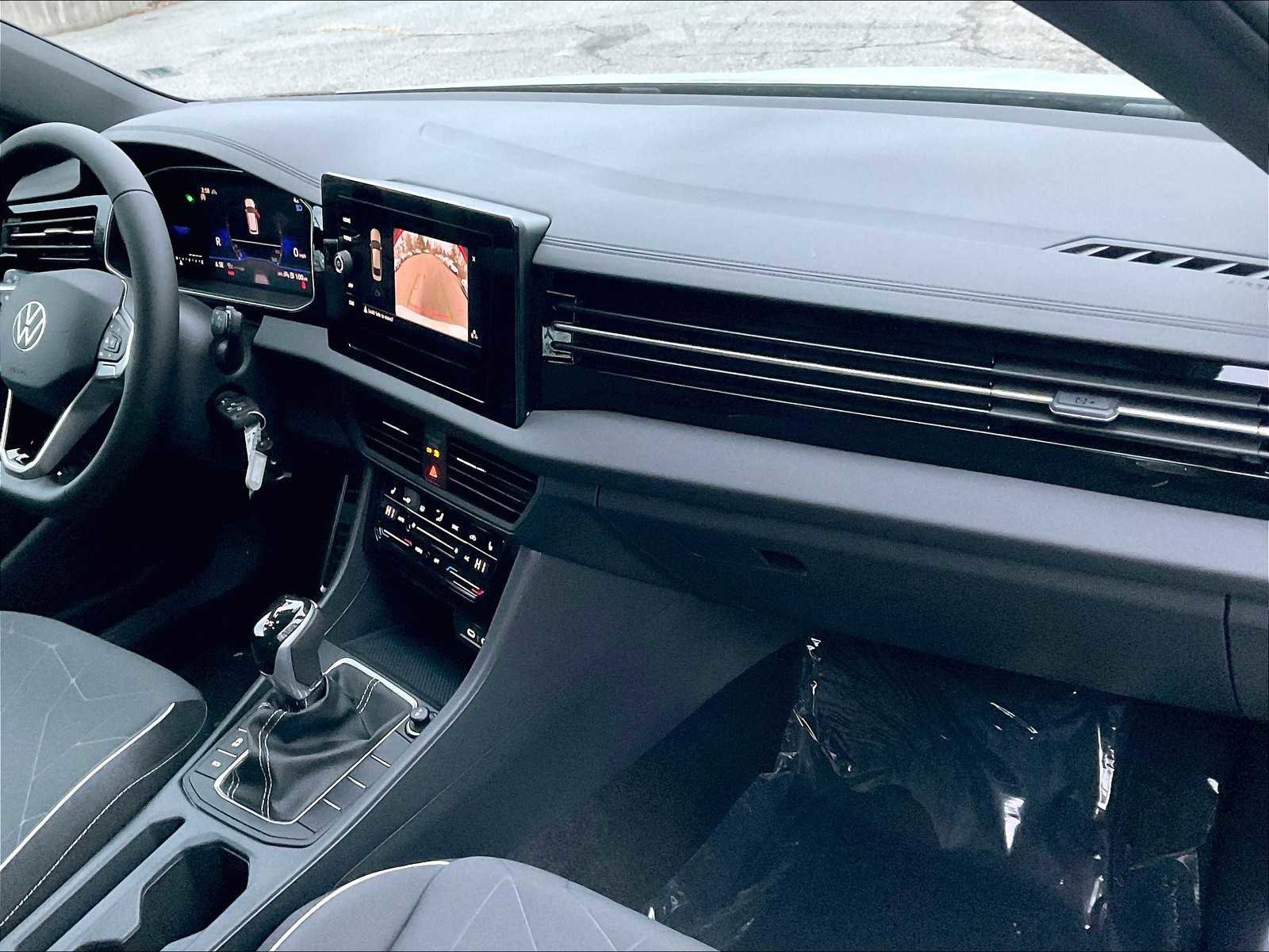 New 2025 Volkswagen Jetta Sport image 10