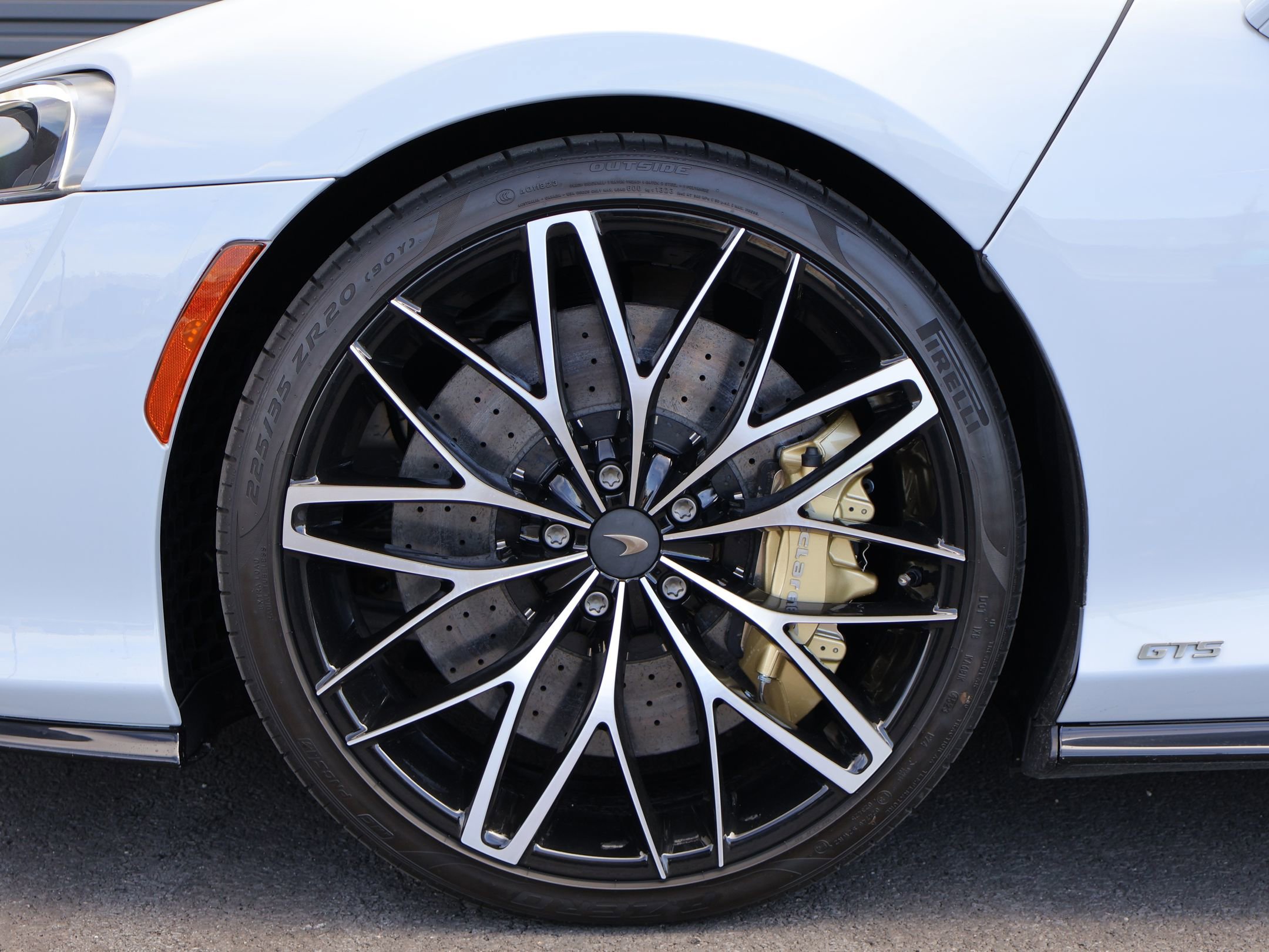 Used 2025 McLaren GTS image 25