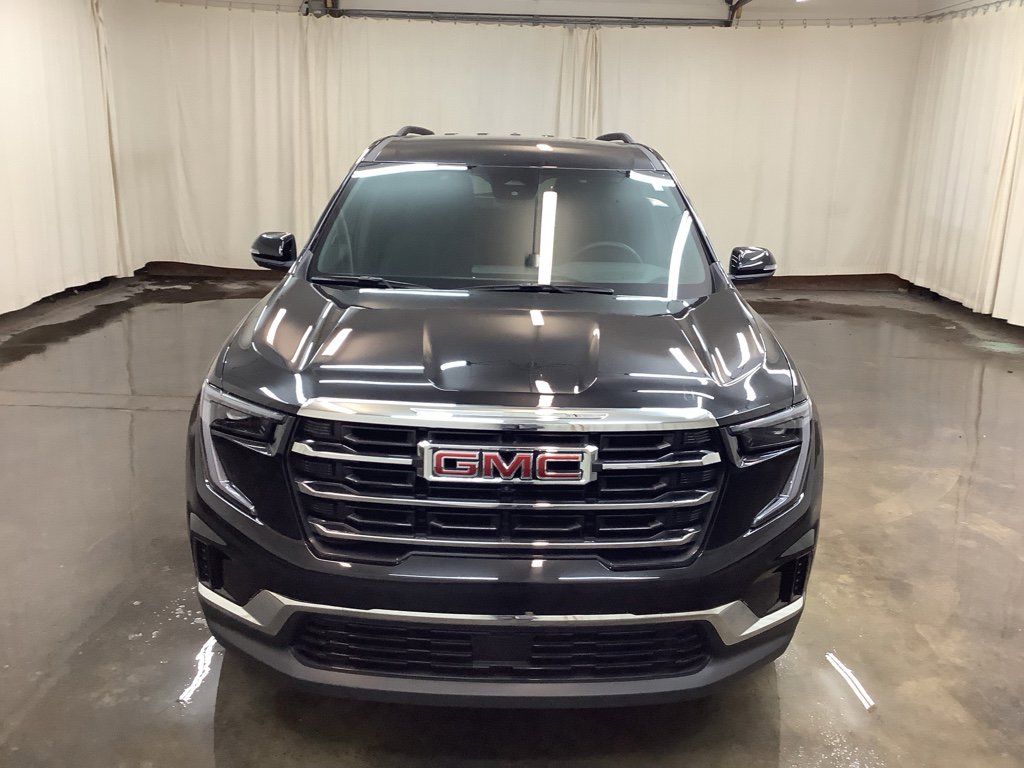 Used 2025 GMC Acadia Elevation image 3