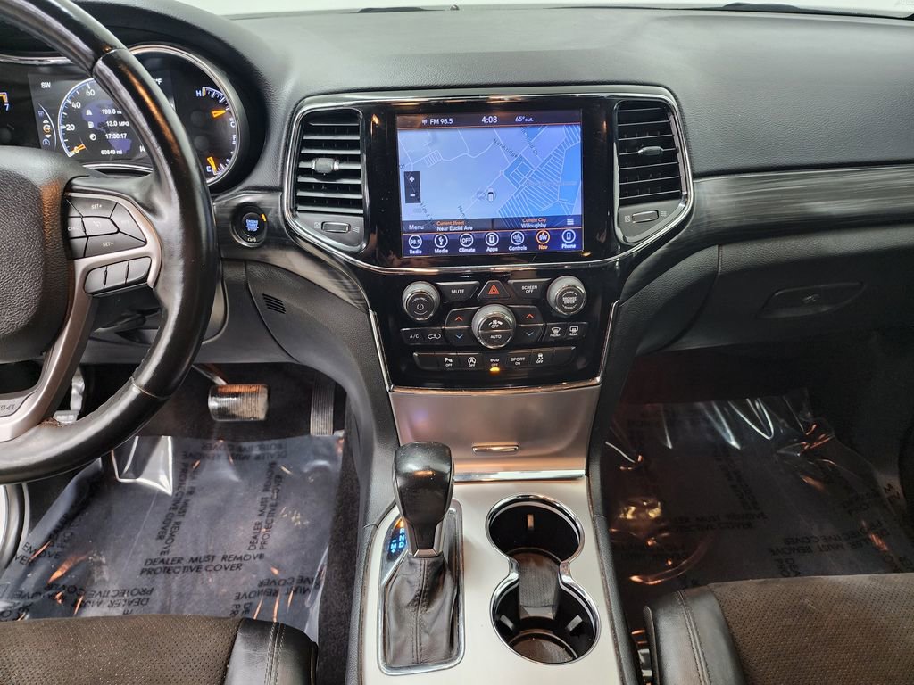 Used 2019 Jeep Grand Cherokee Altitude image 16