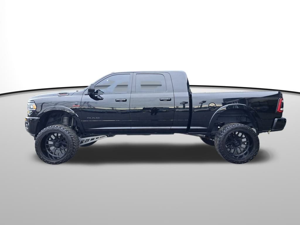 Used 2022 RAM 3500 Laramie w/ Night Edition image 2