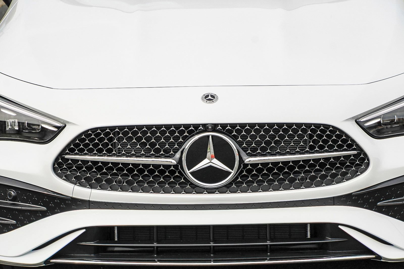 New 2026 Mercedes-Benz CLE 450 4MATIC Cabriolet image 7