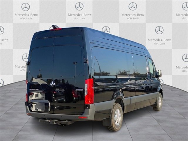 New 2025 Mercedes-Benz Sprinter 2500 image 3