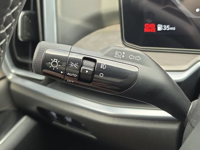 Certified 2026 Kia Sorento SX Prestige AWD/4WD image 24