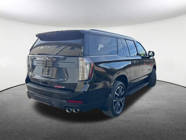 Used 2025 Chevrolet Suburban RST w/ Comfort Package AWD/4WD image 14