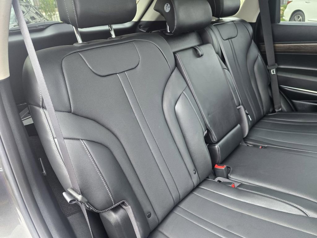 Used 2025 Genesis GV80 2.5T Advanced image 28