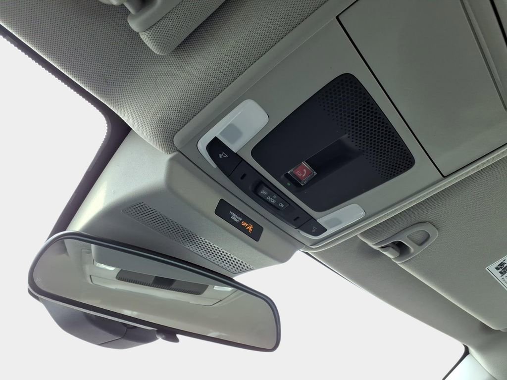 Used 2023 Honda Accord LX image 19