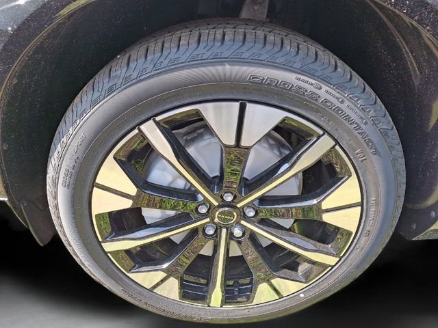 New 2026 Volvo XC60 B5 Plus w/ Protection Package Premier AWD/4WD image 10