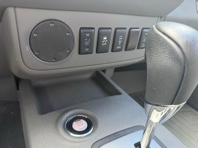 Used 2020 Nissan Frontier SV RWD image 34