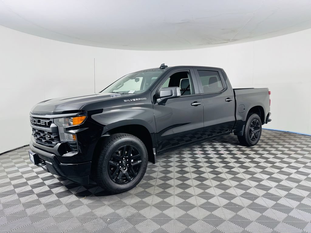 Used 2026 Chevrolet Silverado 1500 Custom RWD image 4