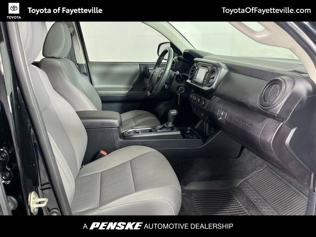 Used 2018 Toyota Tacoma SR w/ SR Convenience Package AWD/4WD image 5