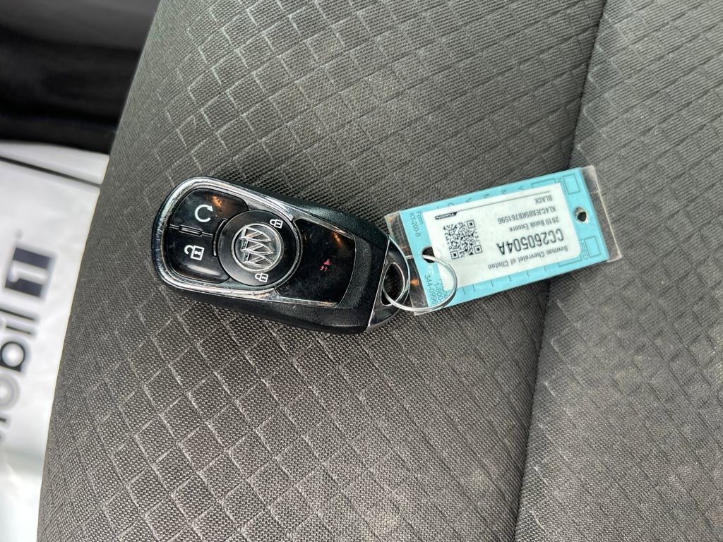 Used 2019 Buick Encore Preferred image 30