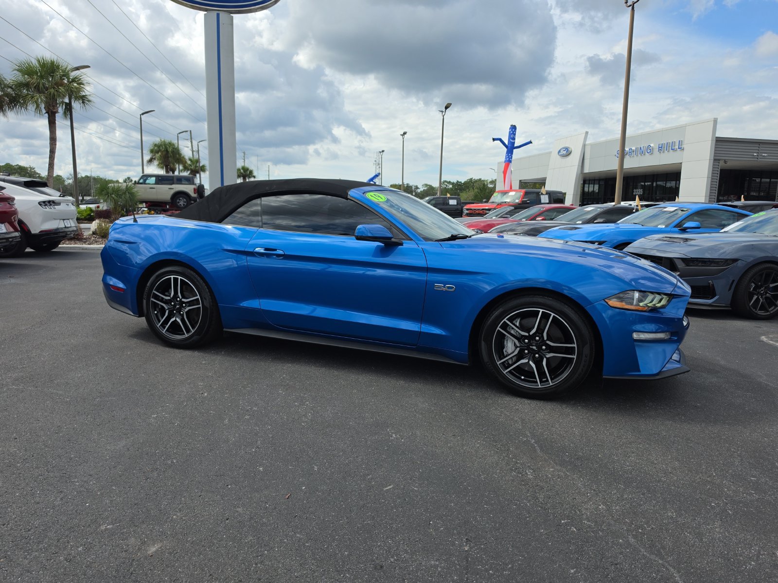 Used 2019 Ford Mustang GT Premium w/ Equipment Group 401A RWD image 2