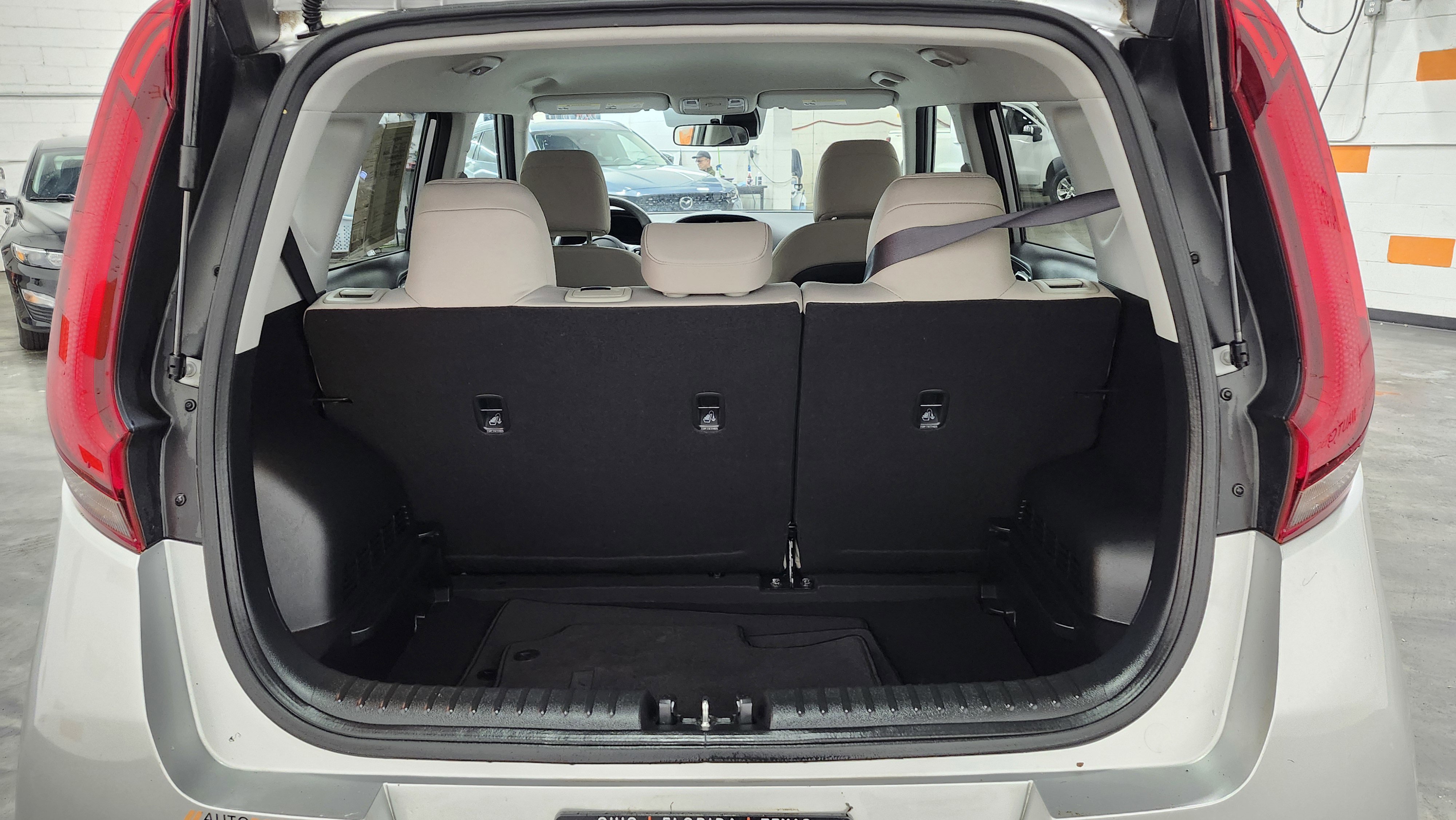 Used 2021 Kia Soul S image 20