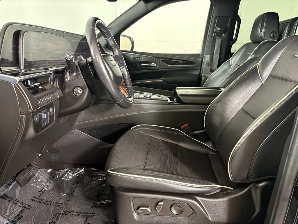 Used 2023 Cadillac Escalade Sport image 25