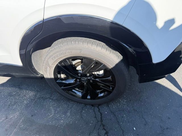 Certified 2024 Buick Encore GX Sport Touring image 10