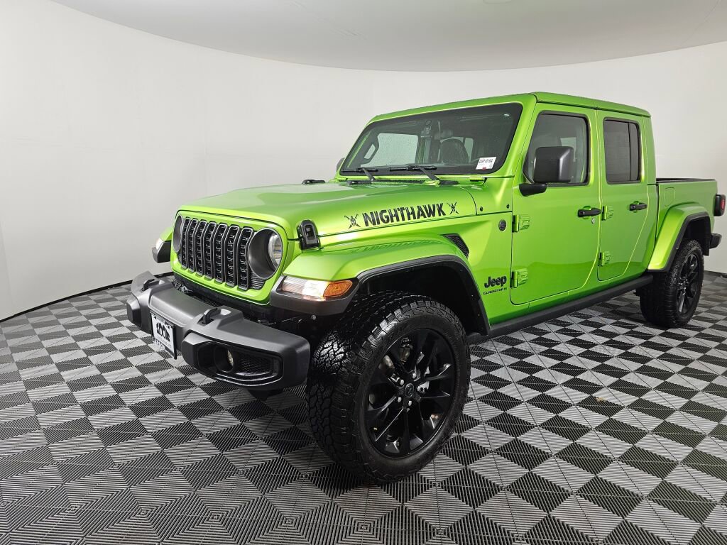 Used 2025 Jeep Gladiator Sport image 10
