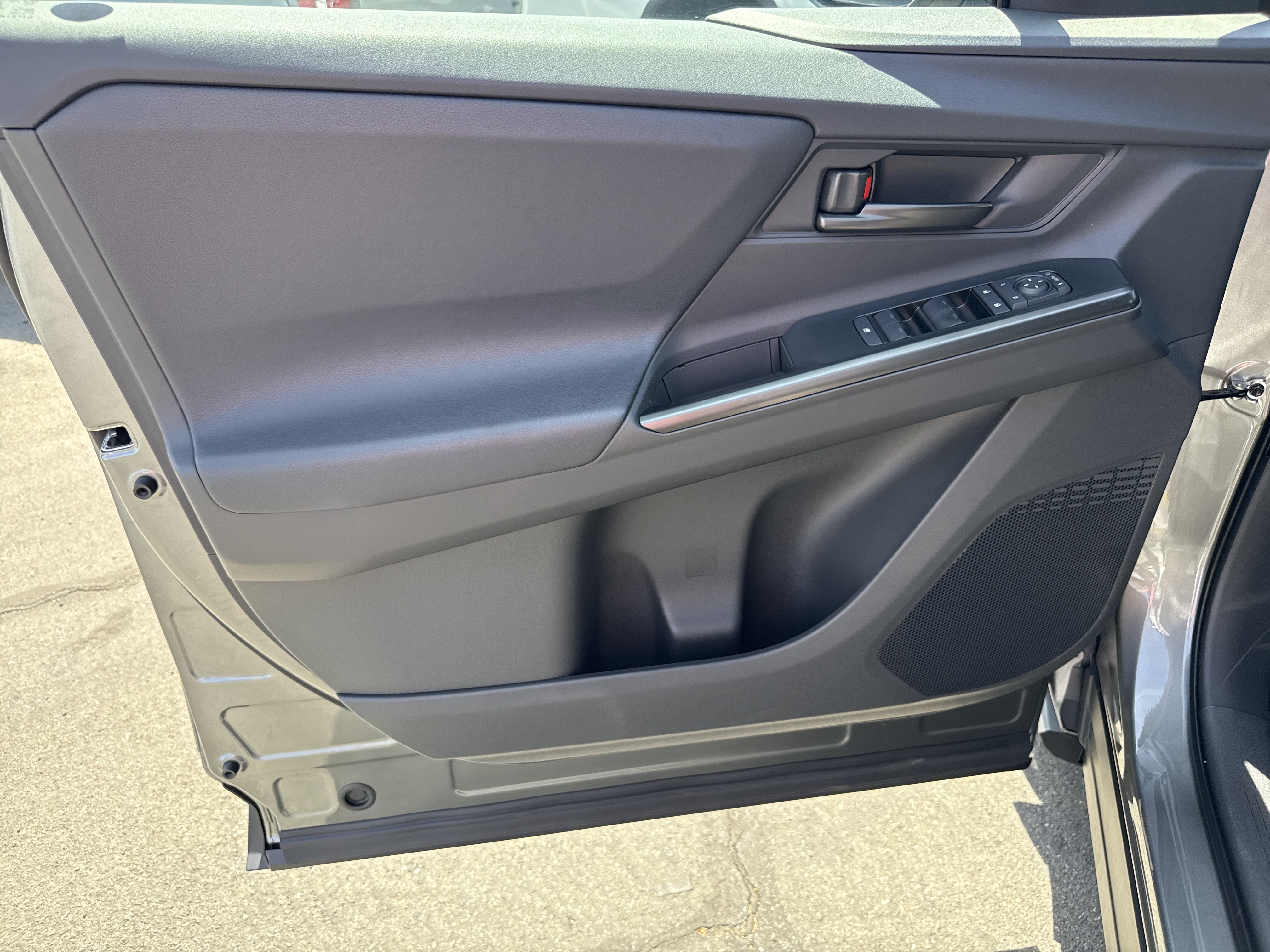 New 2026 Toyota bZ FWD image 9