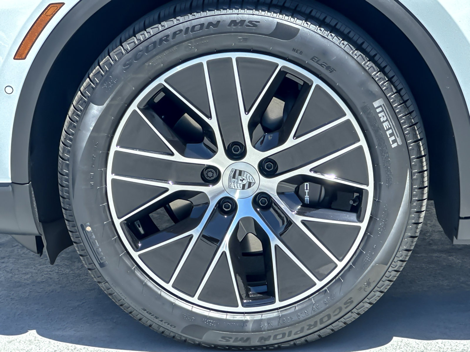 New 2026 Porsche Macan Electric RWD image 24
