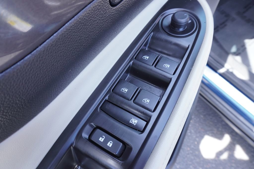 Used 2020 Buick Encore Preferred FWD image 15