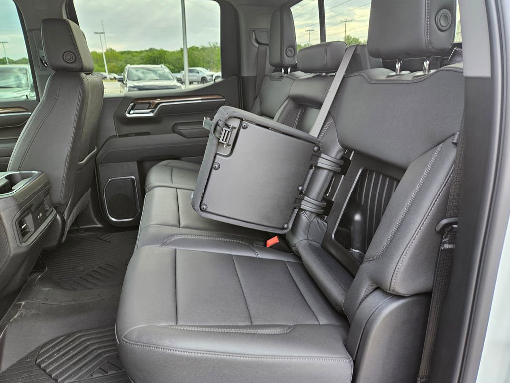 New 2025 Chevrolet Silverado 1500 LT Trail Boss w/ LT Trail Boss Premium Package AWD/4WD image 31