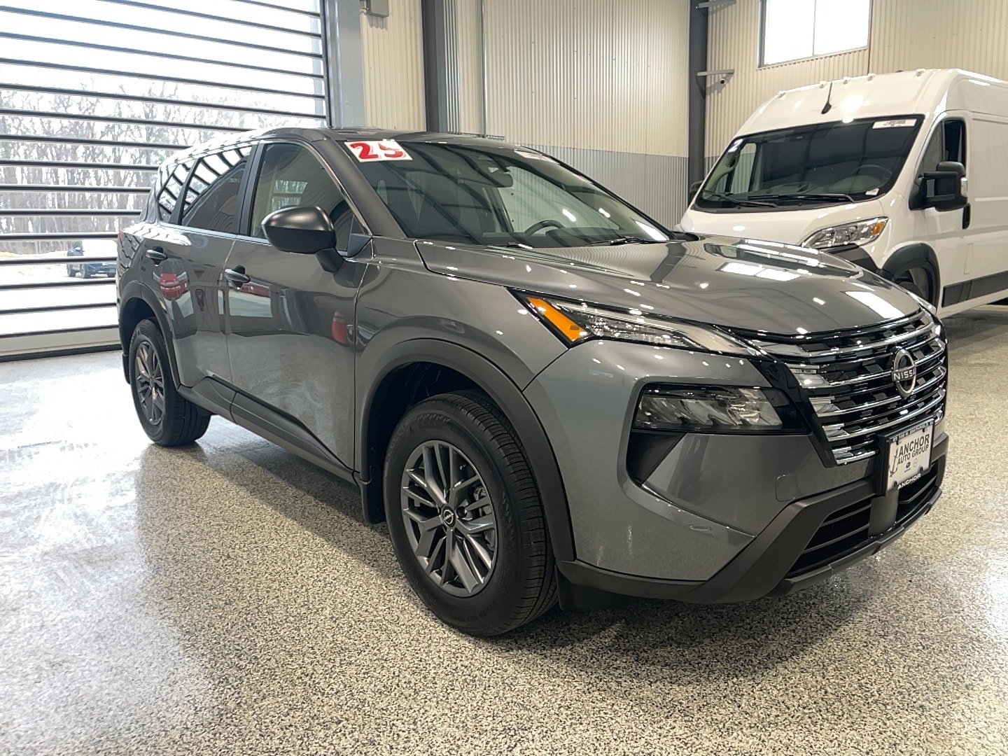 Used 2025 Nissan Rogue S image 1